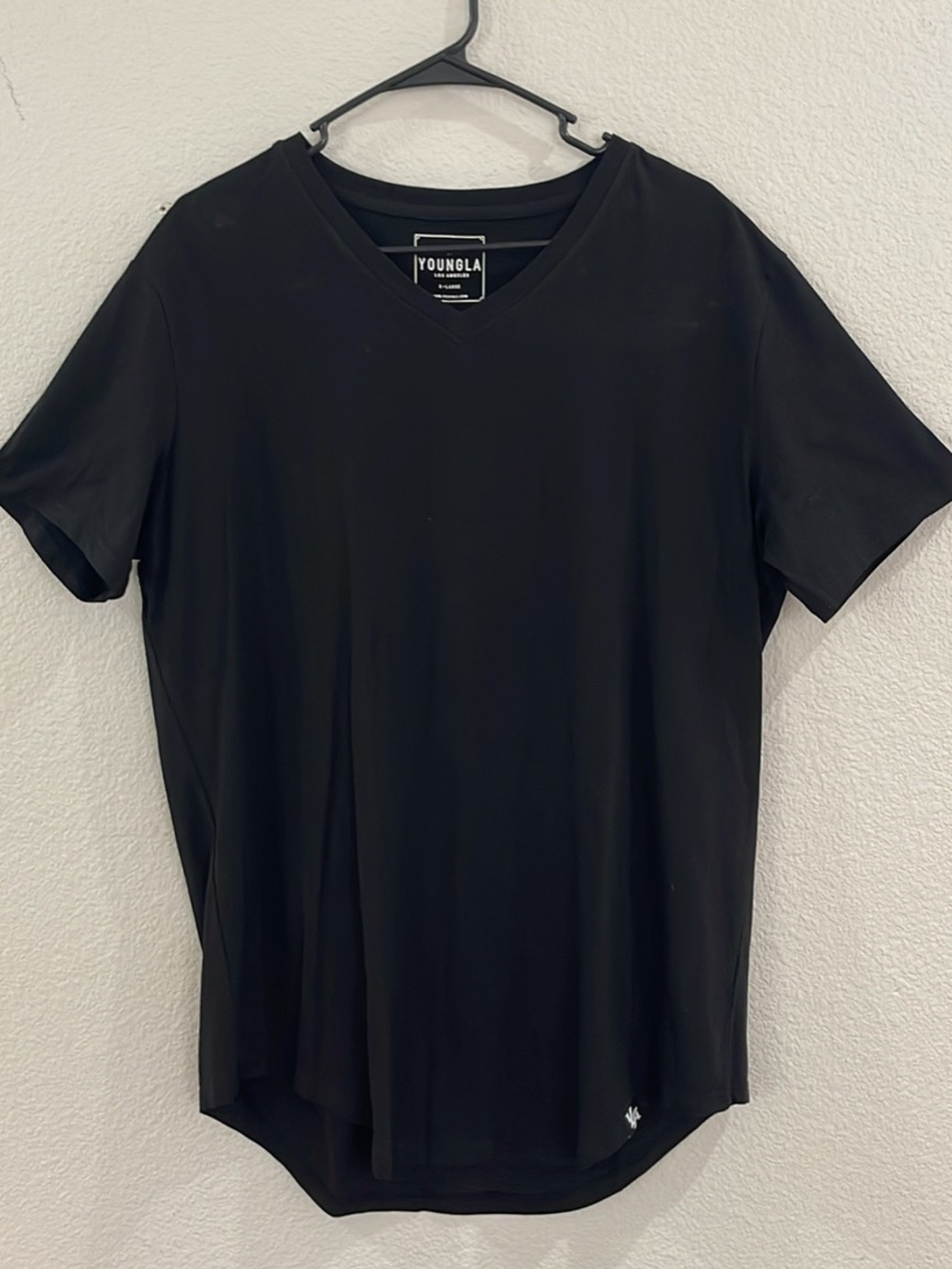 YoungLA Black V-Neck T-shirt Scalloped Tee size XL